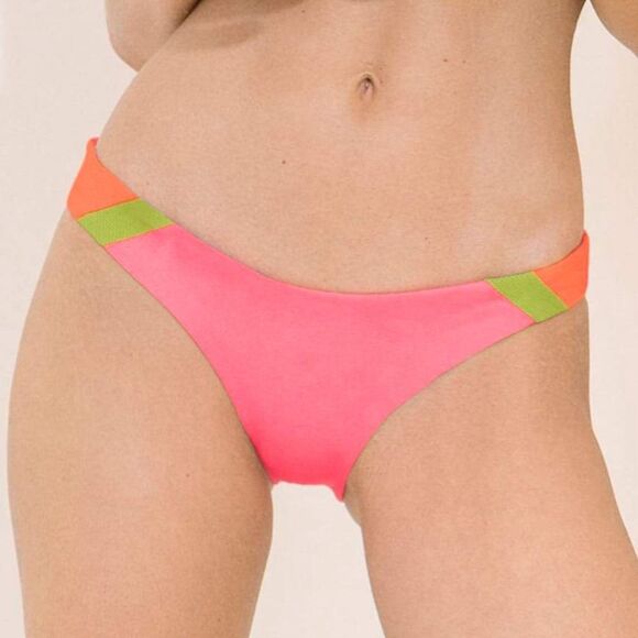 Maaji Fandango Flirt Pink Floral Thin Side Reversible Bikini Bottom Size 2XL - Picture 1 of 15